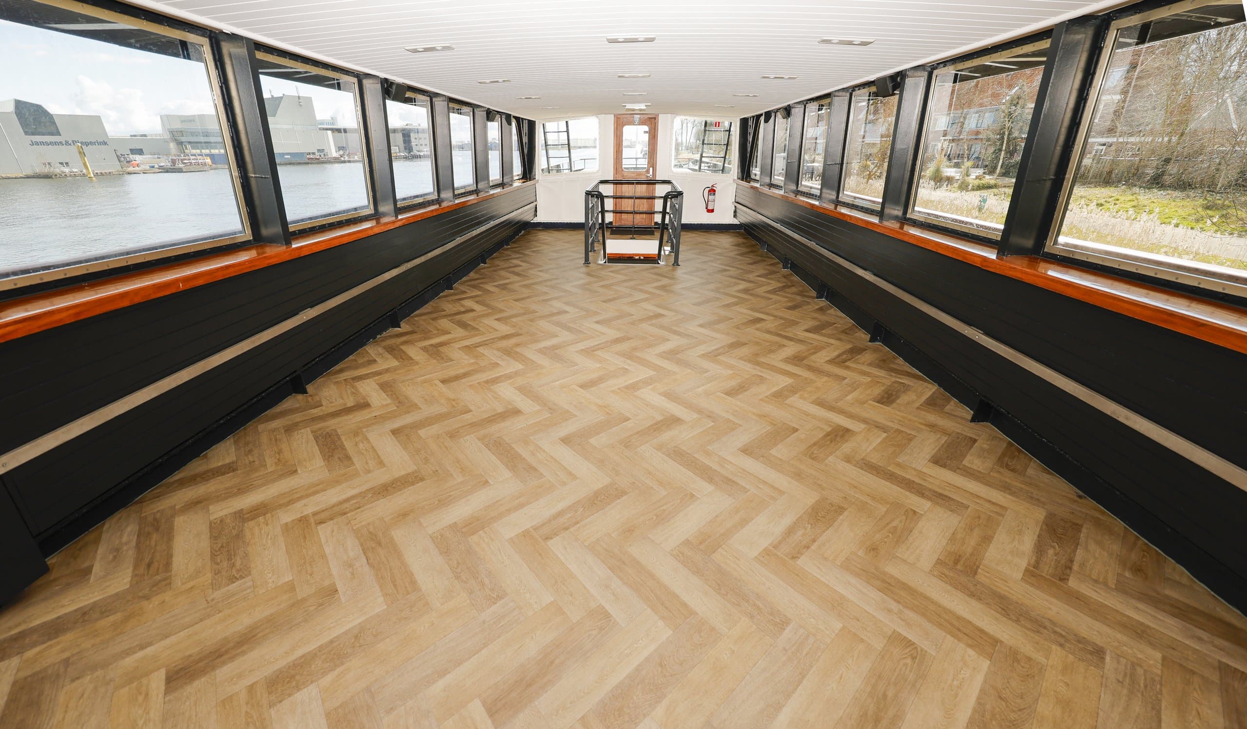 Upper Salon 2